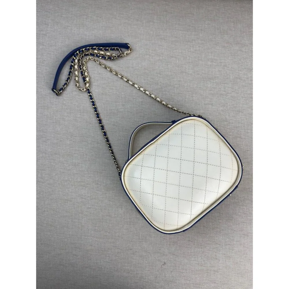 CHANEL Blue and White Lambskin Two Tone Vanity Case Bag SHW